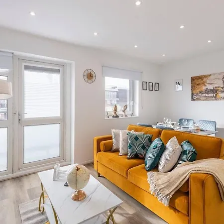 Appartamento Shard View 2Br Next Tower Bridge Londra Esterno foto